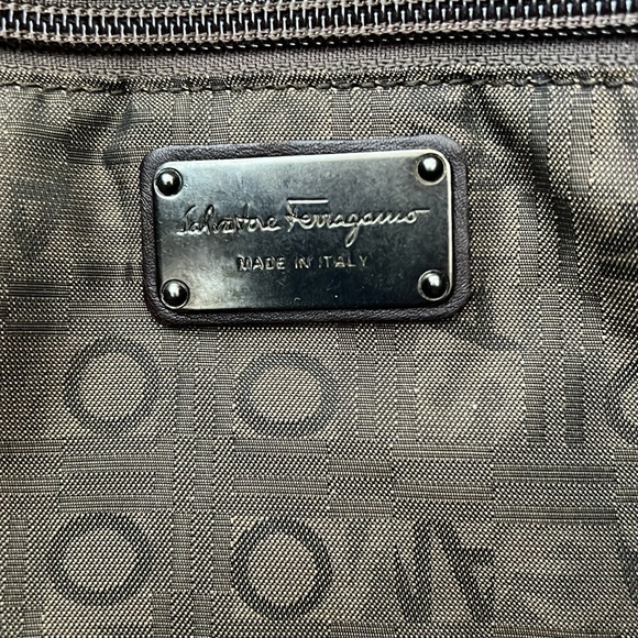 Salvatore Ferragamo Handbag—receipt on request (authentic) - Picture 4 of 7
